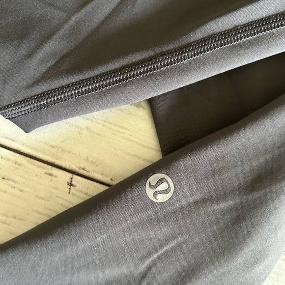 Lululemon Smooth Stride Legging Size 2,full length - Picture 7 of 10
